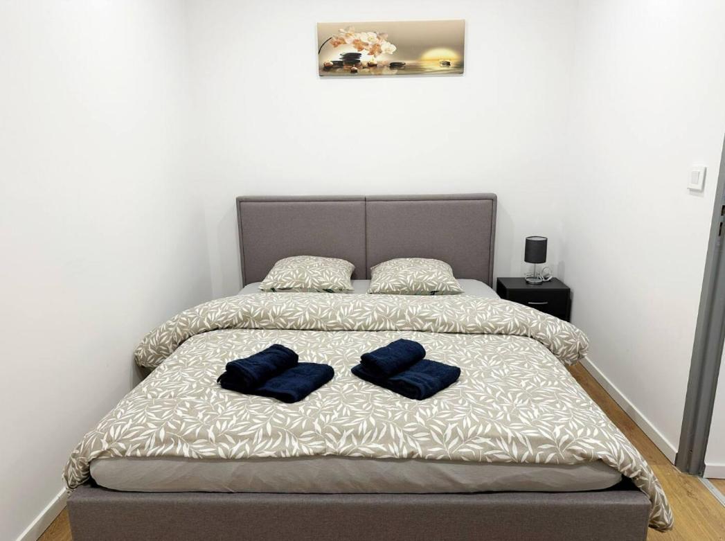 Rs-0 - Appartement F2 Au Rdc A Mulhouse Pour 1-3 Pers Ngoại thất bức ảnh